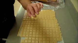 אלפחורס-ALFAJORES. עוגיות נימוחות עם מילוי.