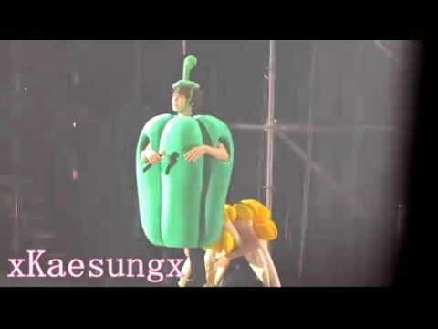 HD Fan Cam 110311 SS3Taiwan   Cooking Cooking   Eunhyuk fooling Kyuhyun www keepvid com