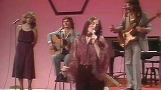 Crystal Gayle - Why Have You Left The One You Left Me For
