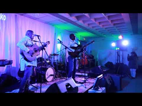 Isakely. Mahaleo 45e