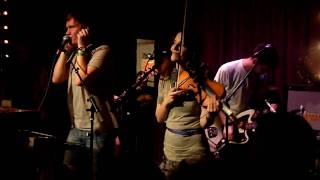 Los Campesinos! - International Tweexcore Underground (live)