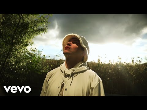 Nopsajalka - Sadepilvessä