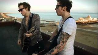McFly - Falling in love &#39;acoustic