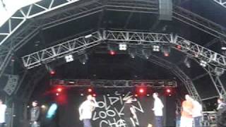 Goldie Lookin&#39; Chain - Guns Don&#39;t Kill People Rappers Do (Live at Guilfest)
