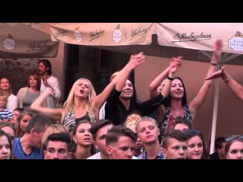 Linas Adomaitis Kauno publikai atliko naujus ir priminė senus hitus