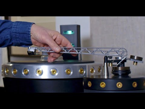 A New 4K Visit to Michael Fremer's Listening Room