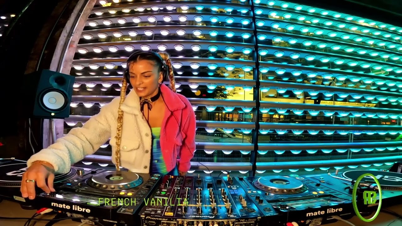Promotional video thumbnail 1 for French Vanilia