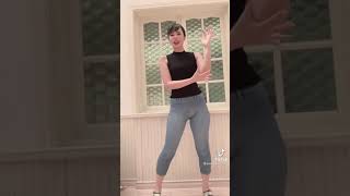 鍛えすぎて食い込んでないか？