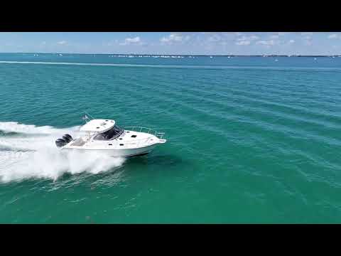 2004 Pursuit 3370 Offshore Video