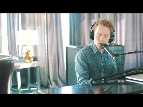 Taylor Phelan | Cover of "Train Wreck" by James Arthur