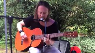 Thom Yorke - 2016-06-12 - Reckoner (Partial) - 16x9 [Remix] - Garden Performance