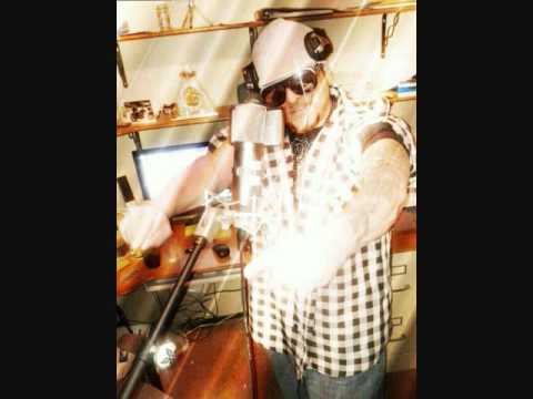 Bolo Feat. T Money --- Lonely Road---