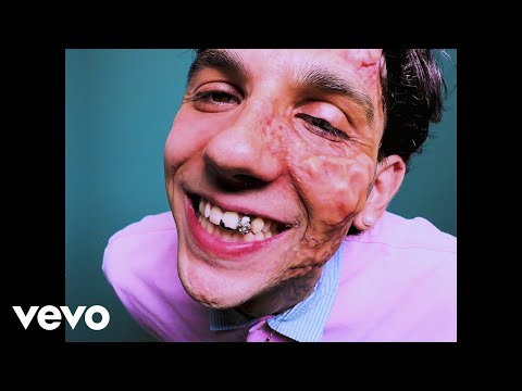 Brown - Betty (Lyric Video)