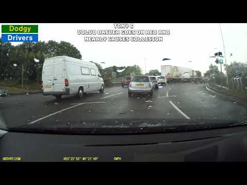 Dodgy Drivers Caught On Dashcam Compilation 107