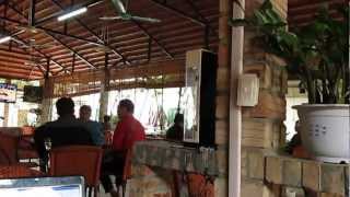 preview picture of video 'Cafe Quang - quan cafe tai pho Sai Dong - Long Bien 2013'