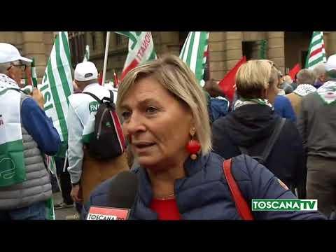 2017-10-14 FIRENZE - SINDACATI IN PIAZZA, PIÙ RISORSE PER SANITÀ E I GIOVANI