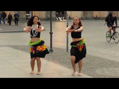 Reva i Tahiti - Berlin 2016 - Taura