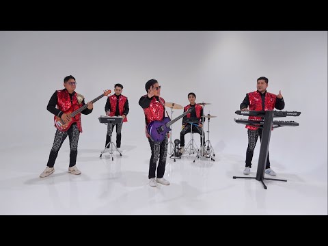 Los Cortés - El Indeciso Video Oficial (cover audio)