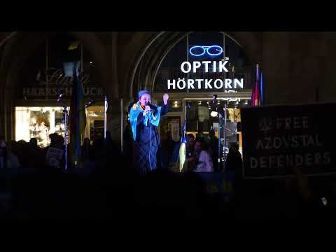 Ukraine Jahrestag der russischen Invasion 2025: Lenara Osmanova singt in München