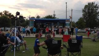 Backyard Groove Uptown Funk Wilson