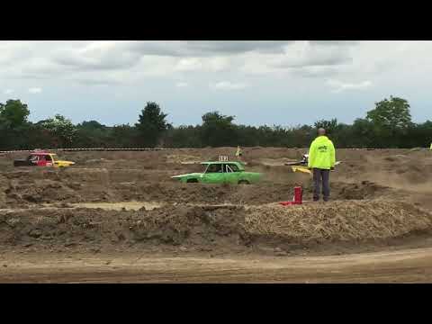 Nyugat dunántúli Roncsderby és Amatőr Autocross Bajnokság 3. futama. 2022. május 29. Lada 1. futam