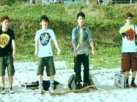 CIRCUS - 有你陪我 (Official Music Video)