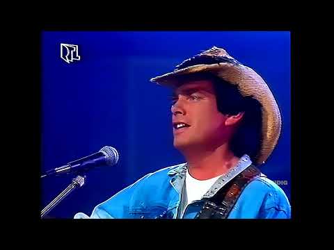 Tom Astor - International Airport, Frankfurt am Main - (KM330, 1992)