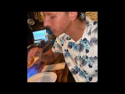 Greg's Pizza Review Blind Lady Ale House San Diego