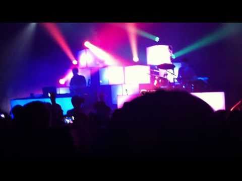 Big Gigantic - Thinking Out Loud & Dirt off your Shoulder remix at Canopy Club 2/13/11 #1/13