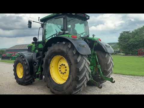 Video: John Deere 6215M traktor 1