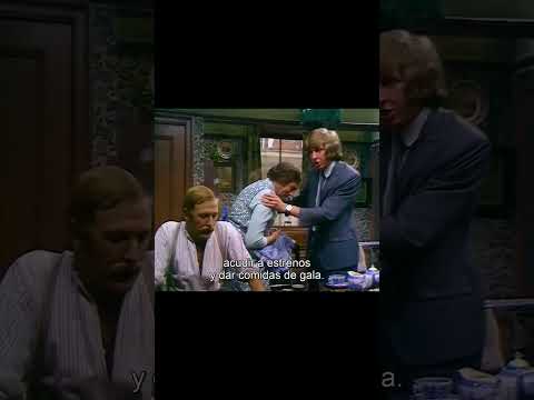 Monty Python - Conflicto social paternofilial (V.O. subtitulada español) #shorts #humor #comedia