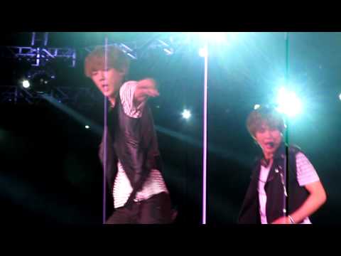 [120922] SMTOWN JAKARTA - Love Like Oxygen (Sehun Focus) (HD FANCAM)