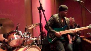 Jay Gore performs Snakes Live at Spaghettinis