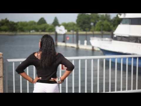 Uptown Hunter - Wait Here ft. Dominoe - (Official Music Video) #Spv3