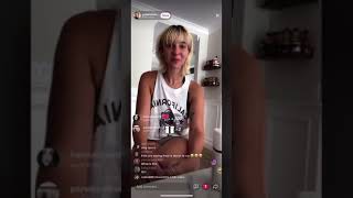 Stan Twitter: Gabbie Hanna what if I’m a monster