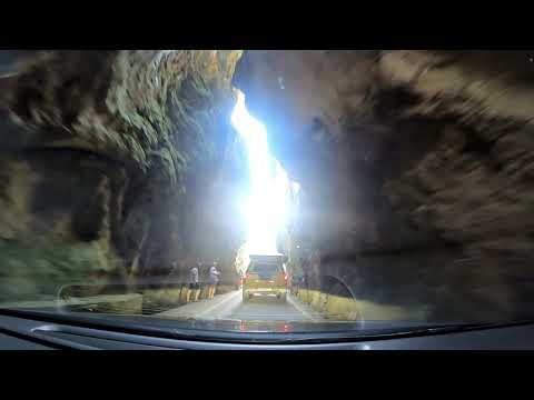 Gardasee - Die spektakuläreStrada della Forra durch die Brasaschlucht hoch zu den Schaudertrerrassen