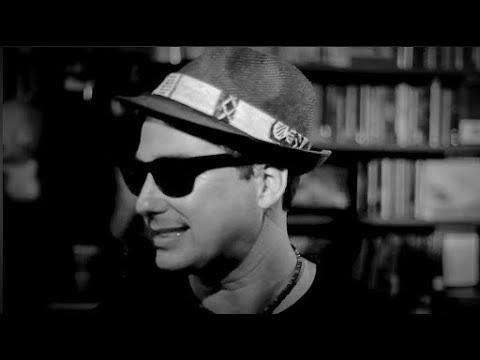 Joss Jaffe - 'Play it Again' featuring Kiyoshi (Official Video)