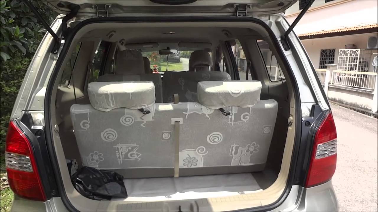 Nissan Grand Livina 2009