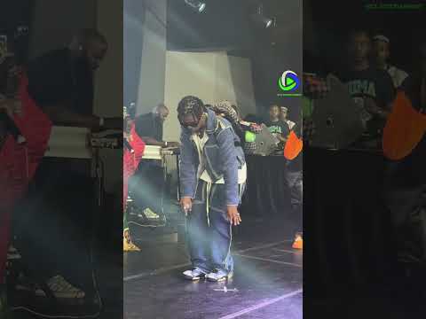 Emtee was too smooth with that springbok dance!