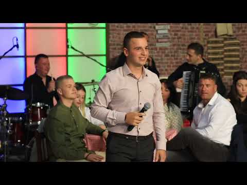 Niknalo cveke sareno -  Martin Todorovski i&Orkestarot na Zlatko Miladinoski (ImaT nemaT)