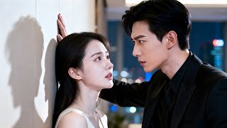 Cinco años después, el CEO vuelve a amar a su ex, descubre que ella aún lo ama y la reclama!