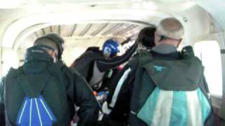 preview picture of video 'Jumping Out of a Cessna Caravan at Skydive Palatka'