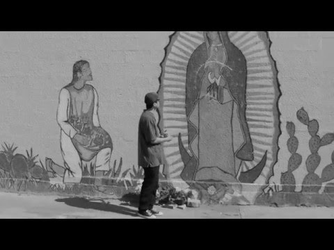 Robot95 - Robot - Papeles Doblandose (Video Oficial)