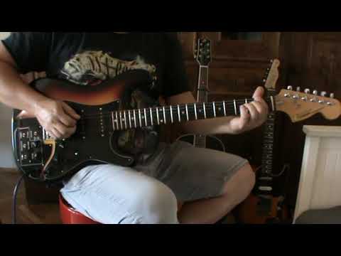 Vintage Condor Strat shape guitar Made in Japan around 1975 by Tombo Guitars RIF 226 image 16