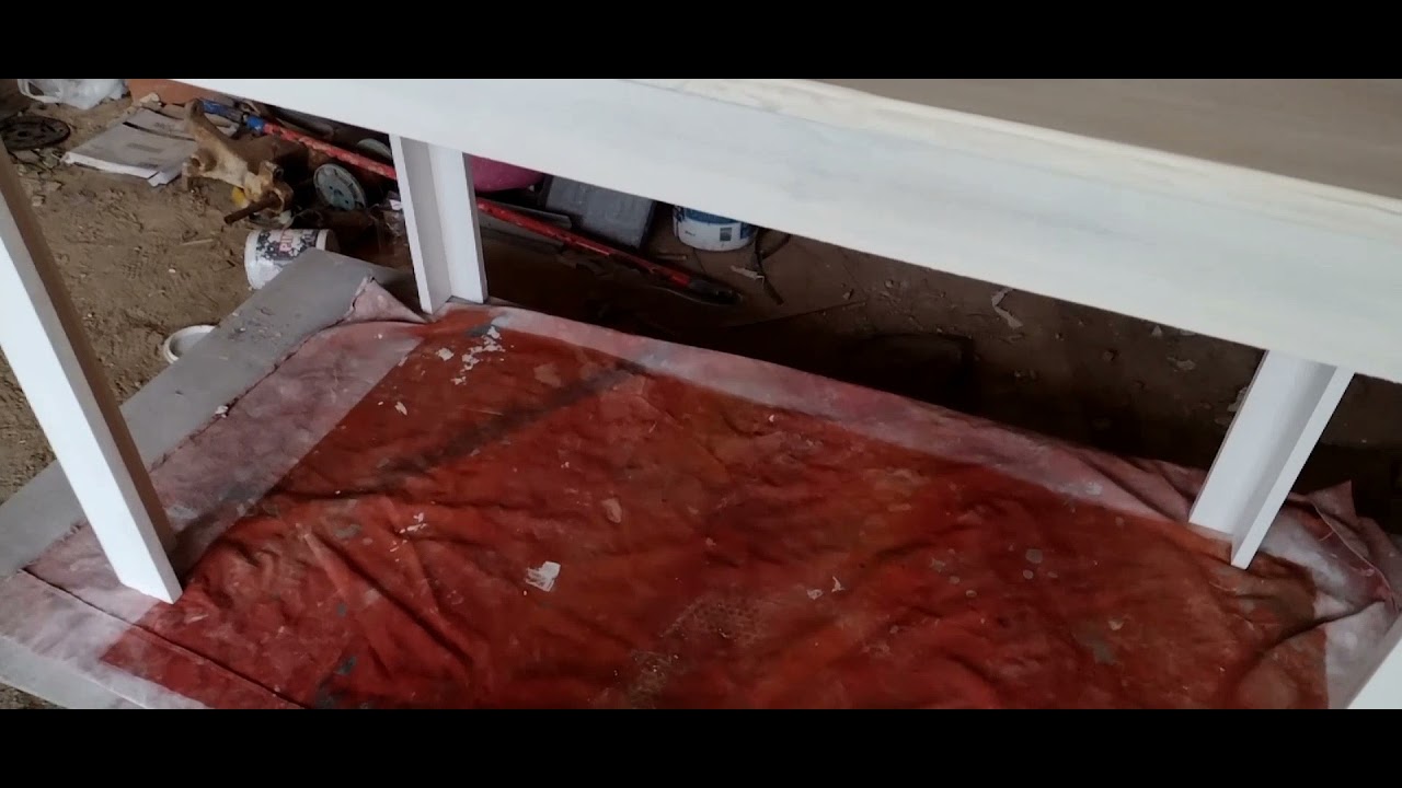 cómo pintar una mesa de pino y que quedé como laqueada