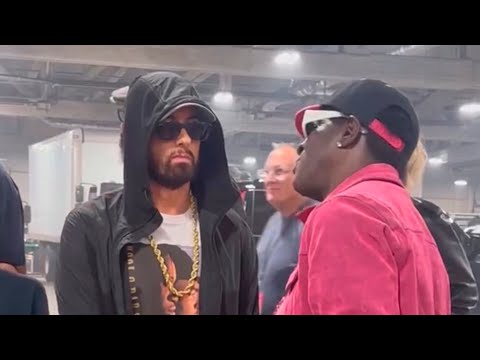 When Legends Meet: Eminem and Flavor Flav Steal the Spotlight at the 2024 VMAs Backstage