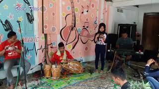 Download lagu Revita ayu mp3 Download lagu Revita ayu mp3