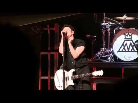 Patrick stump shaking his hips