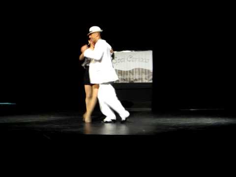 2011 12 03 - 1st samba de gafieira @ barcelona - Carlos Bolacha & Brenda show