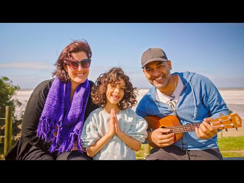 10 minutes Beachy Family Kirtan - Ukulele Chords